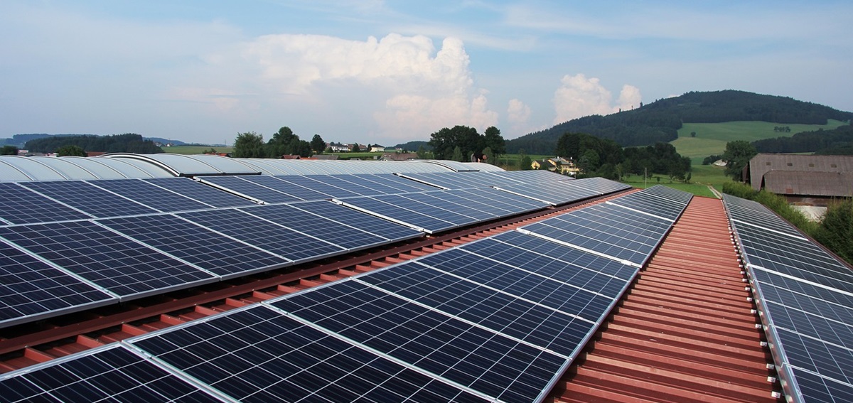 off-grid solar battery system installations sunshine coast