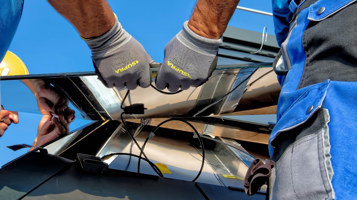 choose solar panel inverter high quality top tier sunshine coast